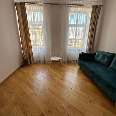 Apartment 24 Pekarska Street *
